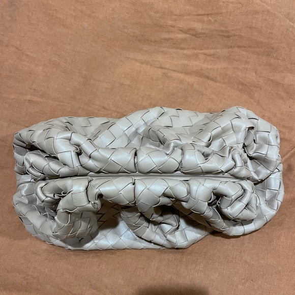 Genuine woven leather dumpling bag - Picture 3 of 5